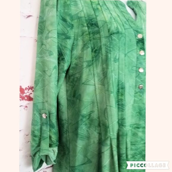 New Directions Dali-Green Pullover Blouse Women's Size M - Picture 5 of 6
